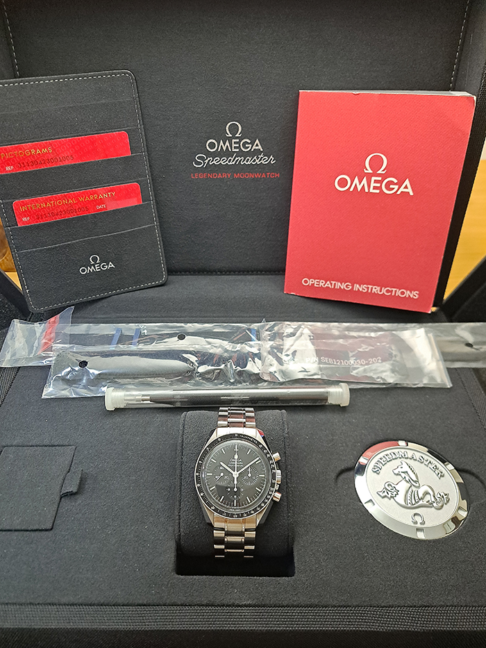 Omega Speedmaster Professional Moonwatch 'Big Box' Wristwatch Ref. 311.30.42.30.01.005
